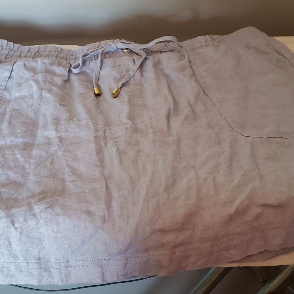 NEW! ELLEN TRACY, light blue linen skirt/skort L